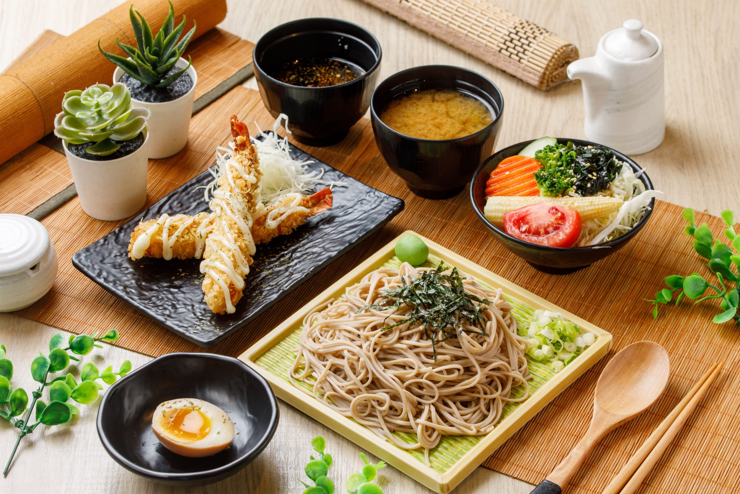 炸蝦蕎麥冷麵定食250